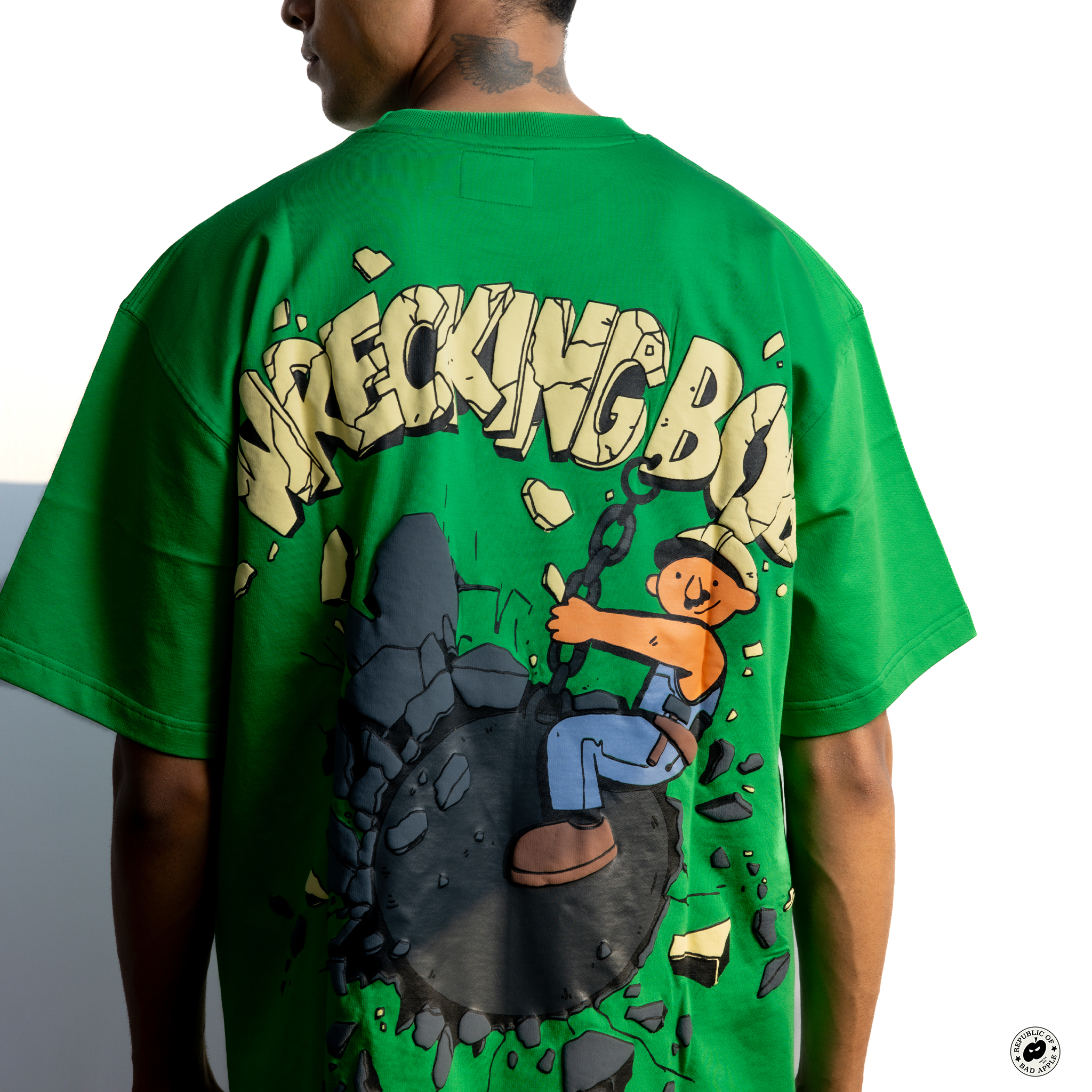 Loose Fit Oversized T-Shirt | Wrecking Bob - Green Apple | Unisex